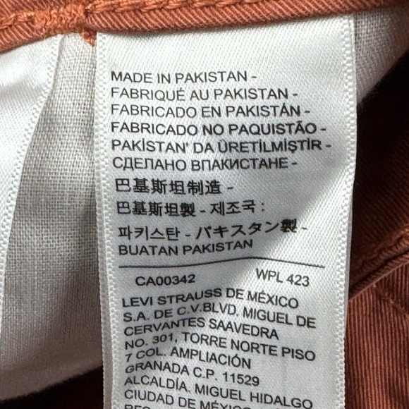 Levi's Women's High Rise Cotton 94 Baggy Jeans Rust Size 34x30 Cargo - Picture 5 of 10